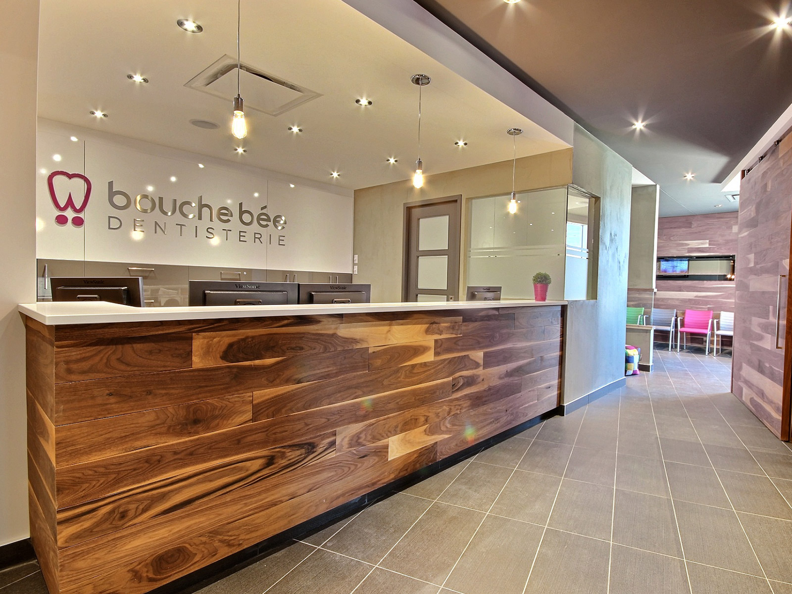 Cinq cliniques dentaires réalisées par des firmes québécoises Index